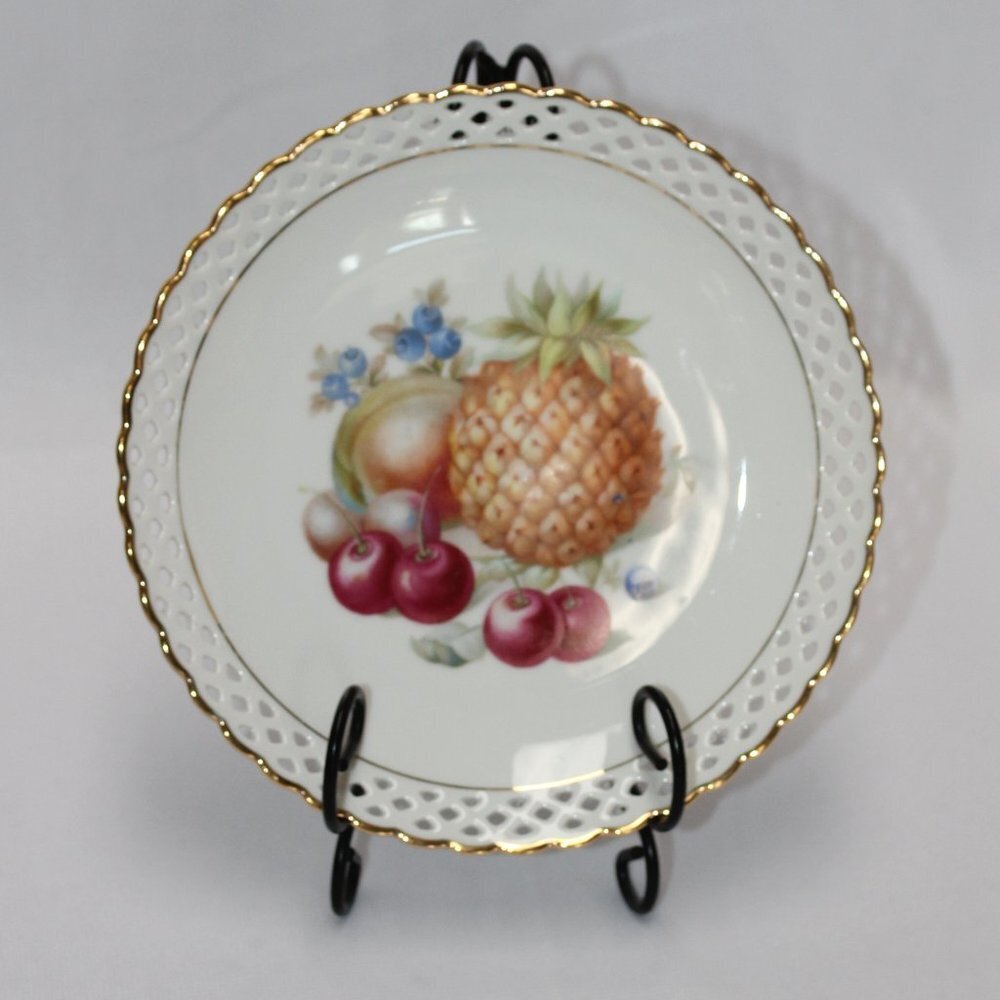 Schumann Arzberg Germany 1945 Pierced Lattice Gold